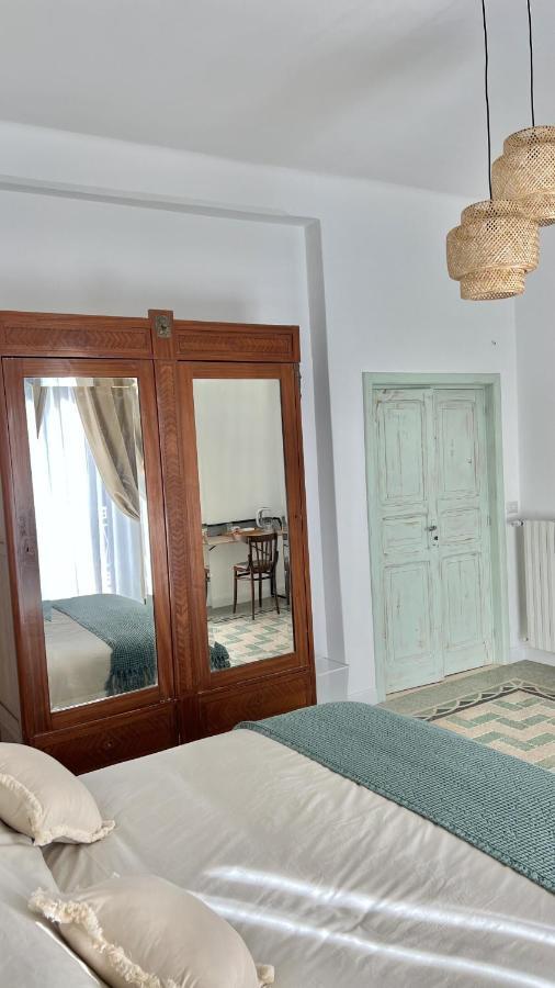Bed and Breakfast Dimora Al Campanile Sannicandro di Bari Екстер'єр фото